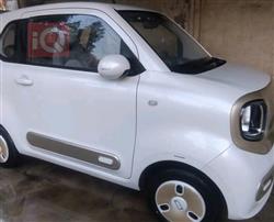 بێستون پۆنی